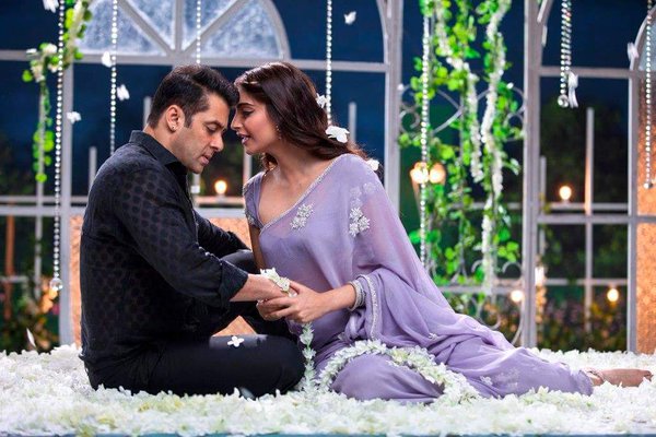 prem ratan dhan payo posterprem ratan dhan payo poster