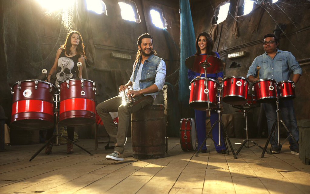 banjo-riteish-deshmukh