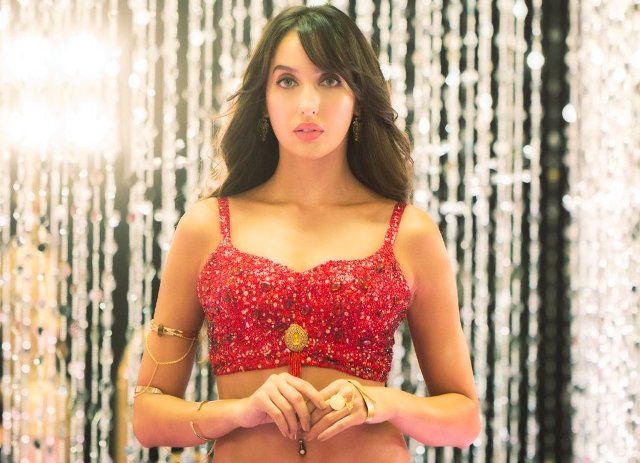 Sizzling moves of Nora Fatehi in the Dilbar song from Satyameva Jayate are everything